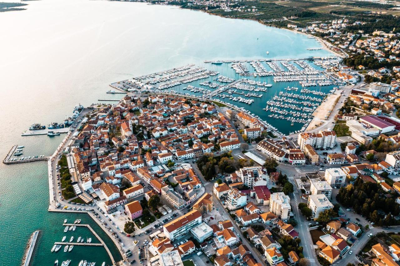 Mobile Homes Sea Princess Biograd Na Moru Eksteriør bilde