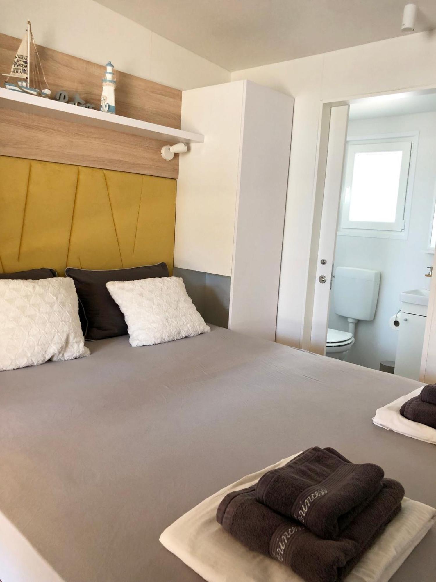 Mobile Homes Sea Princess Biograd Na Moru Eksteriør bilde